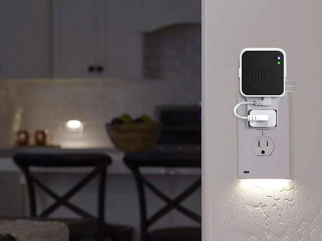 256GB USB Flash Drive and Outlet Mount for Blink Sync Module 2, Save Space and Easy Move Mount Bracket Holder for Blink Outdoor Indoor Security System (Blink Sync Module 2 is NOT Included)