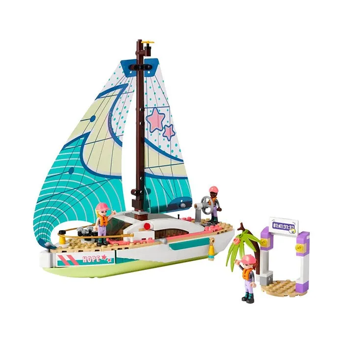 41716 Stephanie'S Sailing Adventure