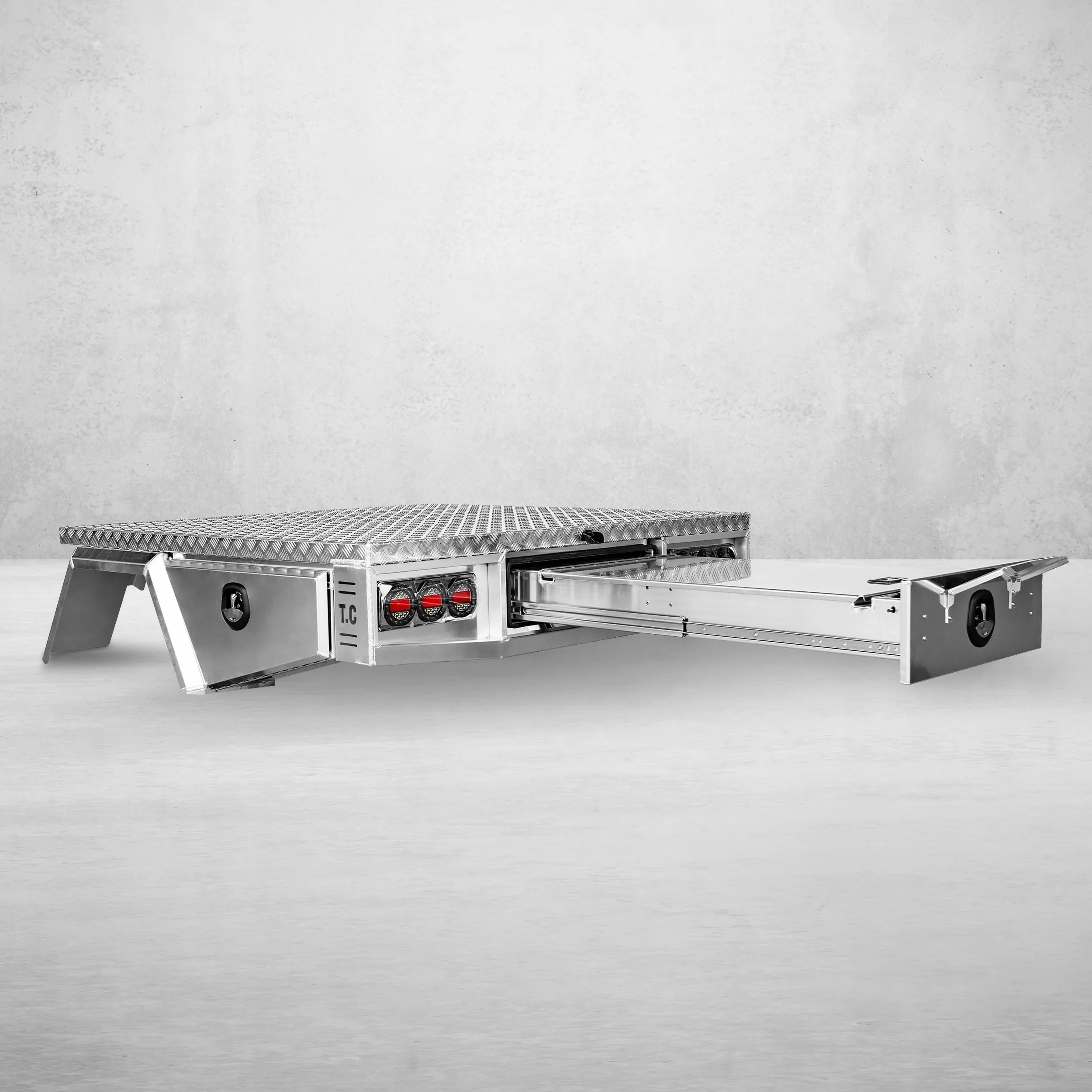 Aluminium Tray 2100mm No Headboard - Alloy