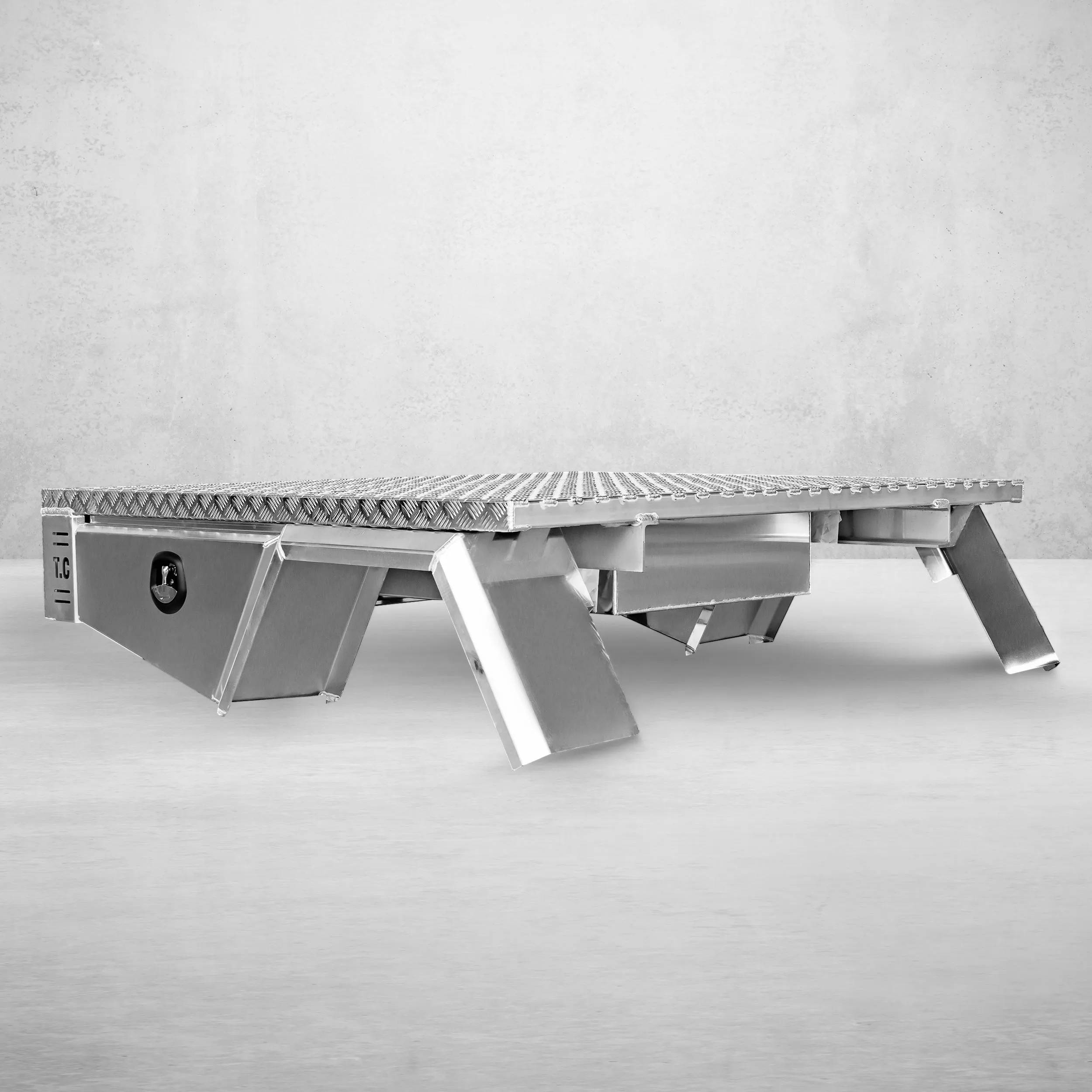 Aluminium Tray 2100mm No Headboard - Alloy