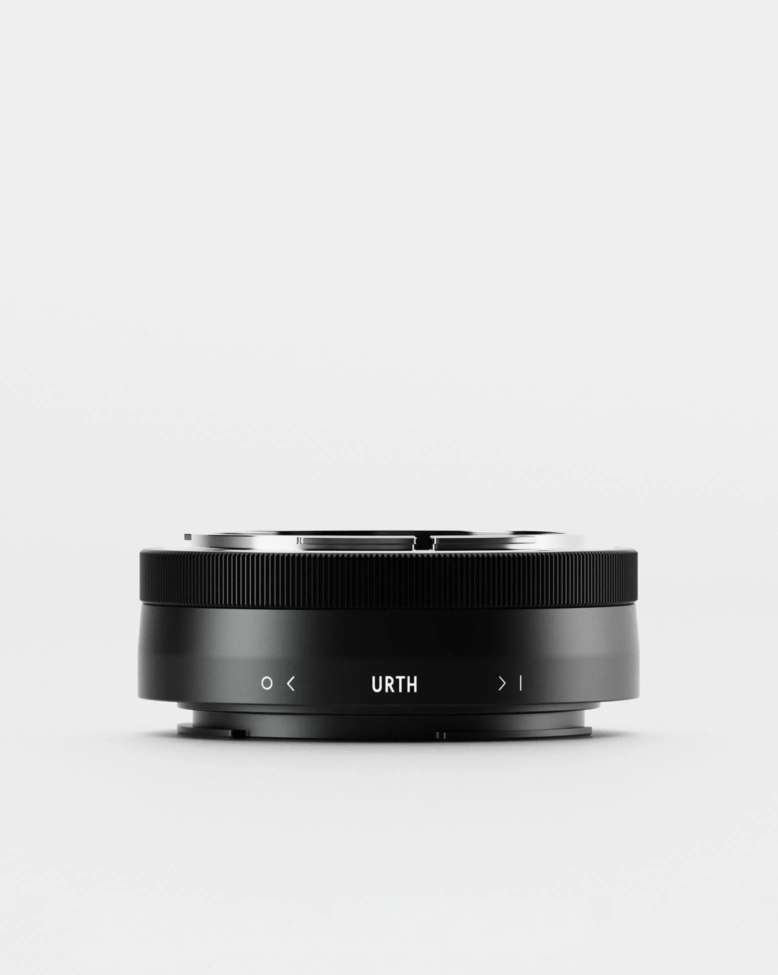 Canon FD Lens Mount to Canon RF Camera Mount