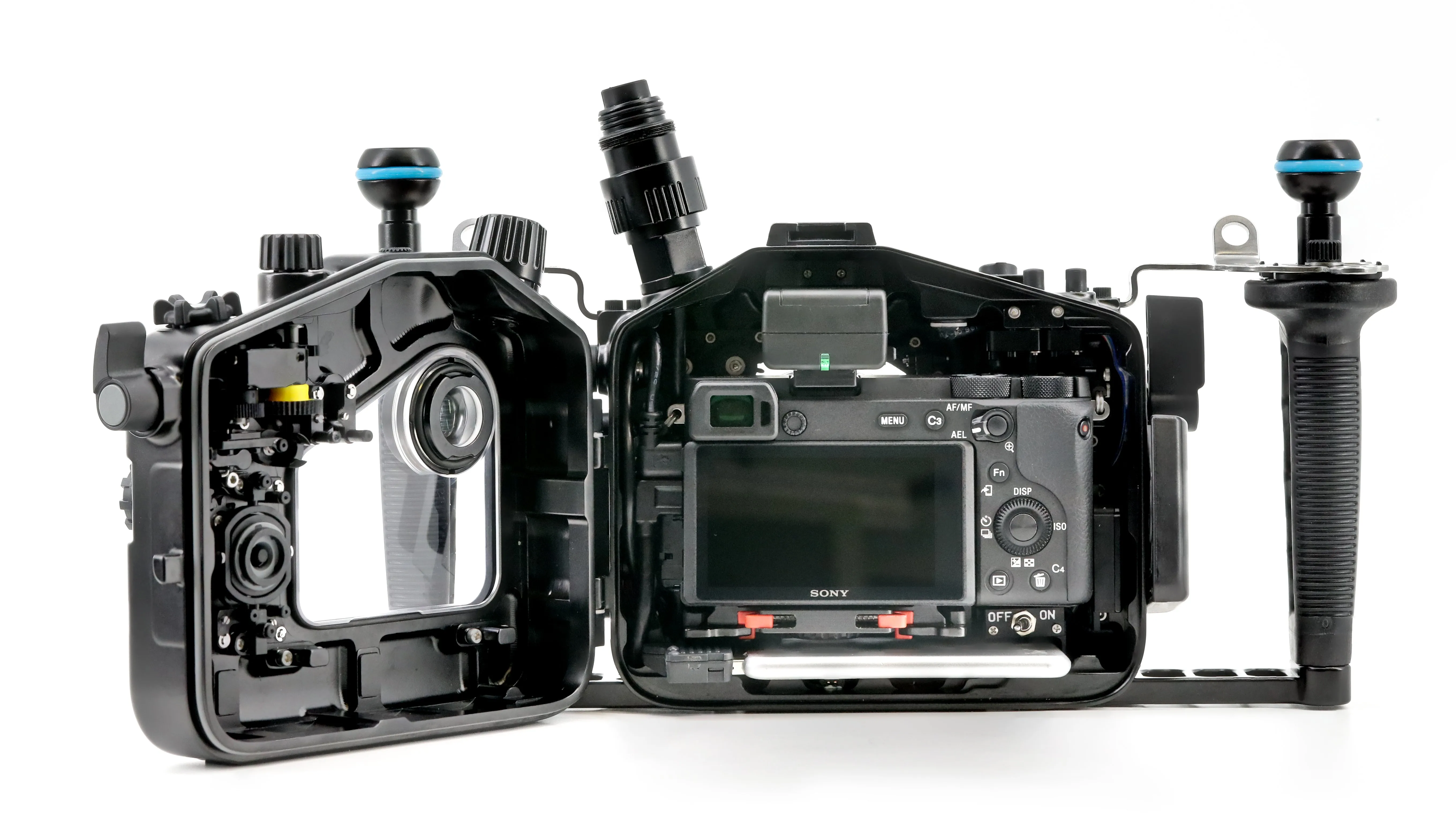 CP.5057 Nauticam NA-A6600 Underwater Housing for Sony A6600 Camera