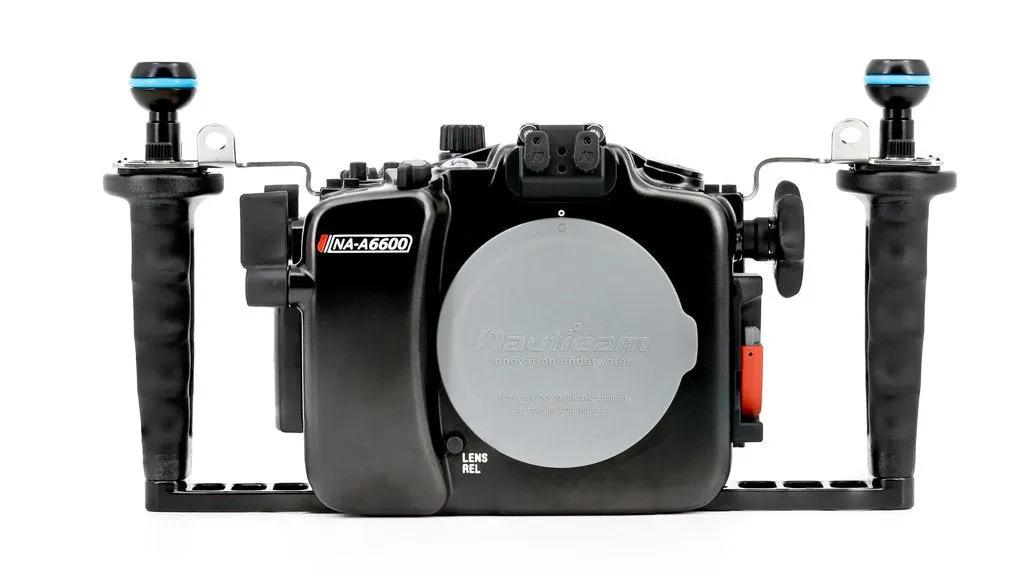CP.5057 Nauticam NA-A6600 Underwater Housing for Sony A6600 Camera