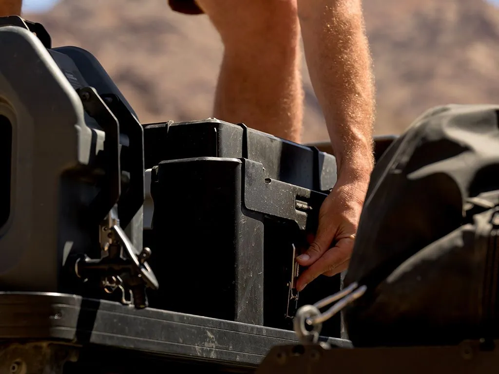 Front Runner Wolf Pack Pro Rack Mounting Brackets / MKII