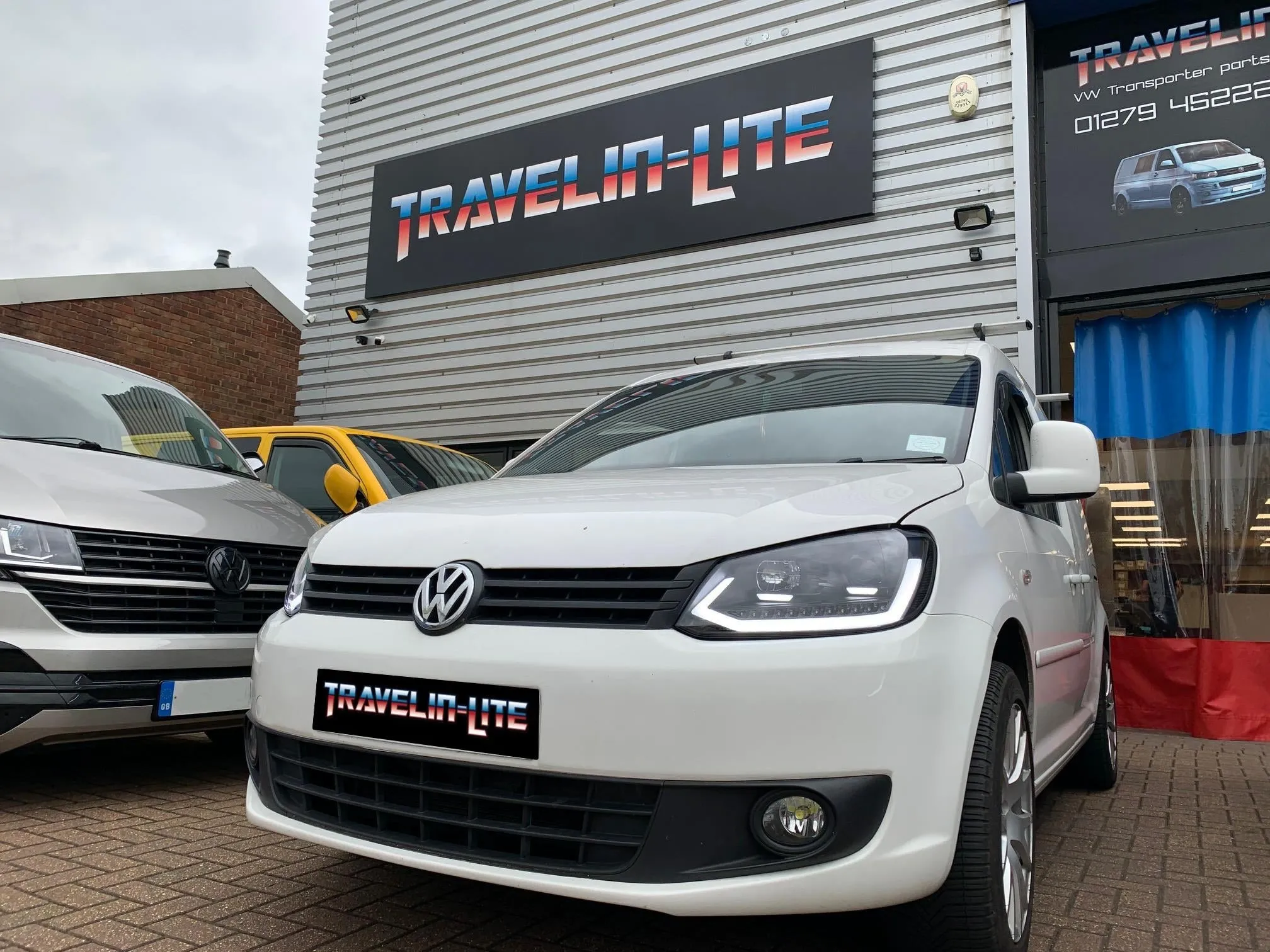 VW Caddy MK3 DRL full led headlights with dynamic indicators 10-15
